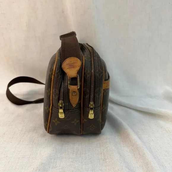 Louis Vuitton Brown Monogram Reporter Bag - Picture 5 of 9